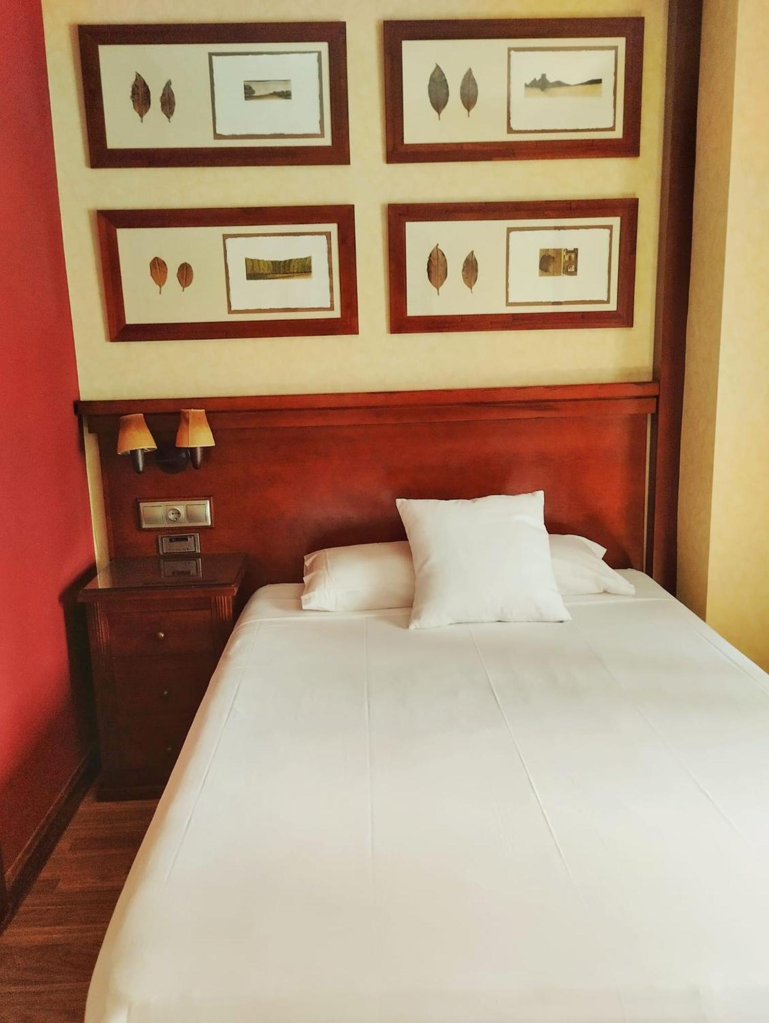 Hostal Los Infantes Olvega Ngoại thất bức ảnh